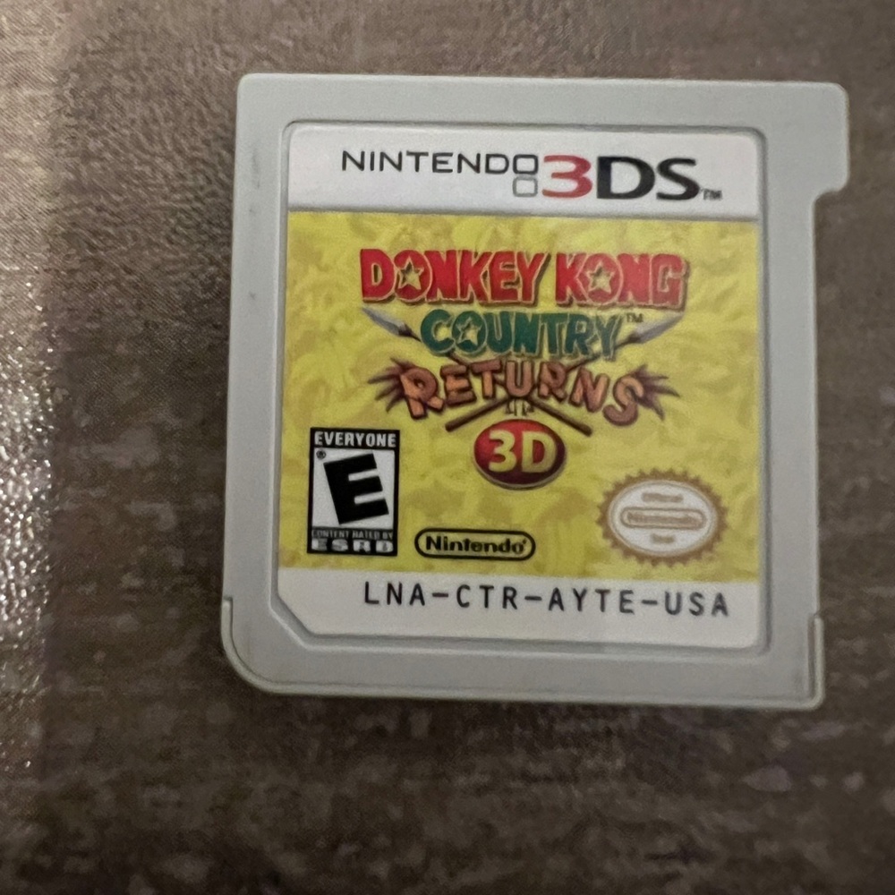 Nintendo 3DS Donkey Kong Country Returns 3D Cartridge